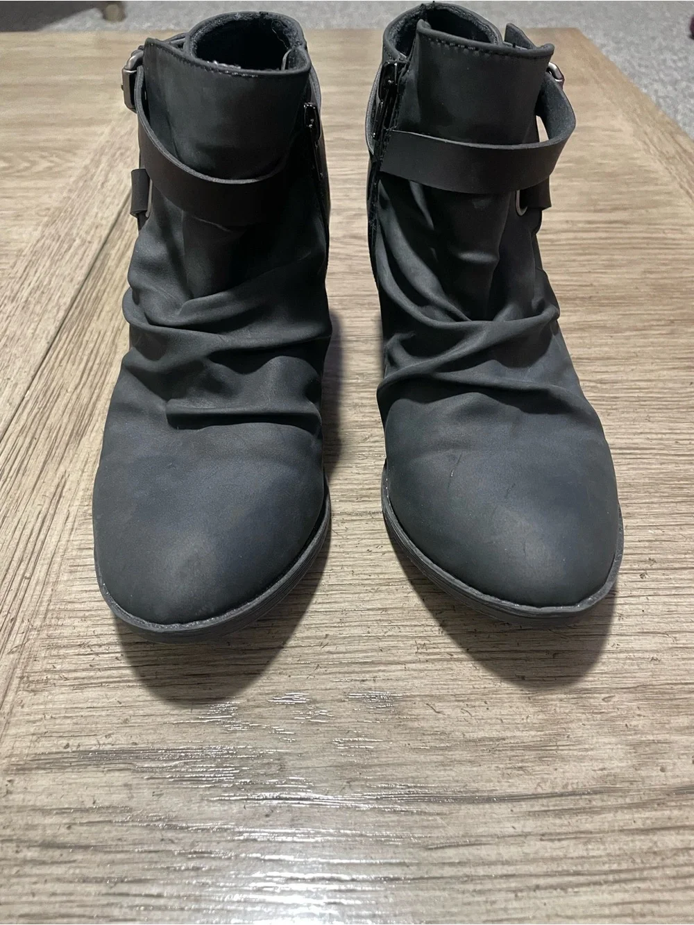 Blowfish Malibu heeled ankle boots, size 9, like new.